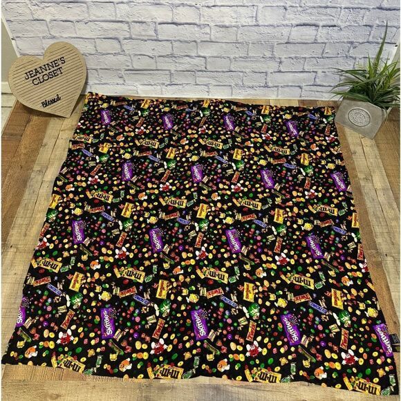 M&M Mars Snickers Skittles Candy Chocolate Silk Scarf Novelty Print 34”x34” Vtg - Picture 13 of 13
